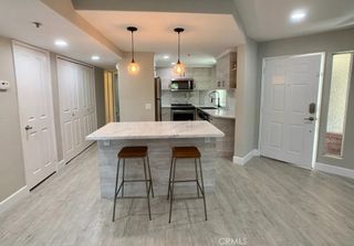 400 Lake Street 103, Huntington Beach, CA 92648