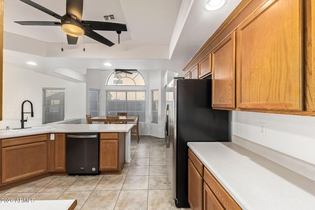 8038 W ACAPULCO Lane, Peoria, AZ 85381