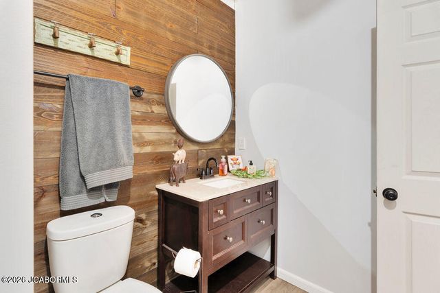 5675 E WATERFRONT DRIVE, Columbia, MO 65202