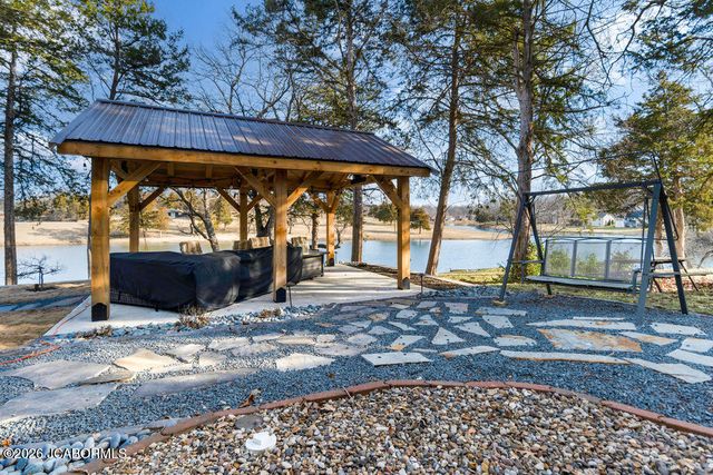 5675 E WATERFRONT DRIVE, Columbia, MO 65202