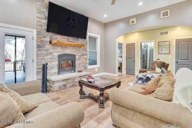 5675 E WATERFRONT DRIVE, Columbia, MO 65202