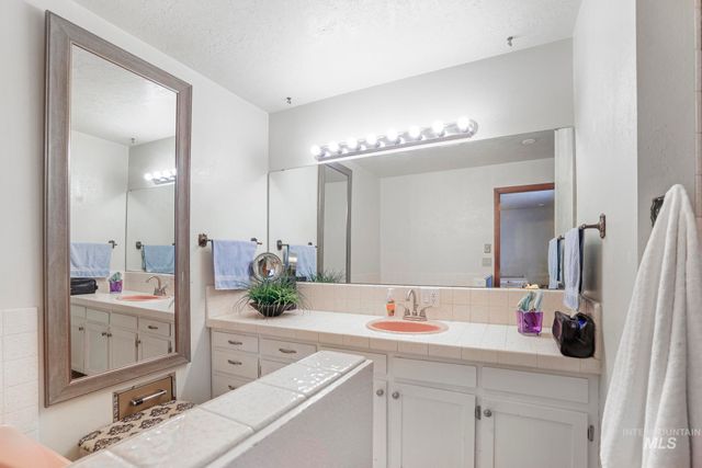 164 E 200 S, Jerome, ID 83338