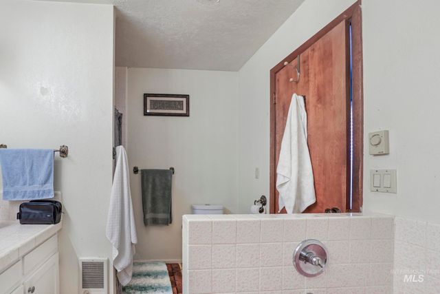 164 E 200 S, Jerome, ID 83338