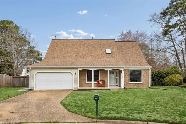 887 Weyanoke LN, Newport News, VA 23608