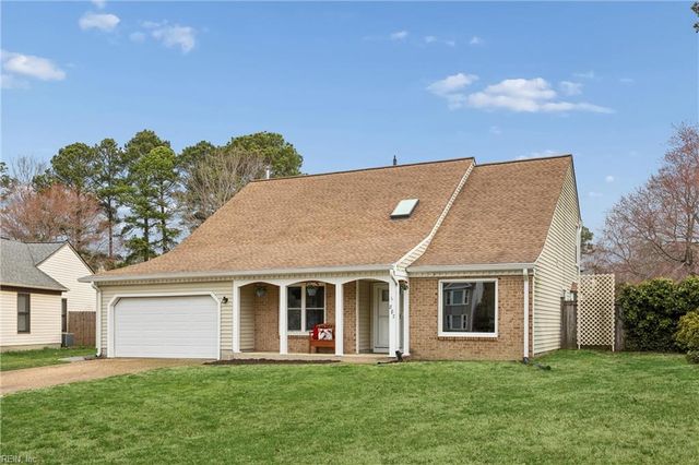 887 Weyanoke LN, Newport News, VA 23608