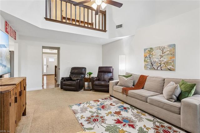 887 Weyanoke LN, Newport News, VA 23608