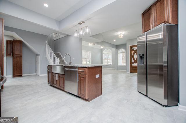 74 Jiles Road, Carrollton, GA 30117