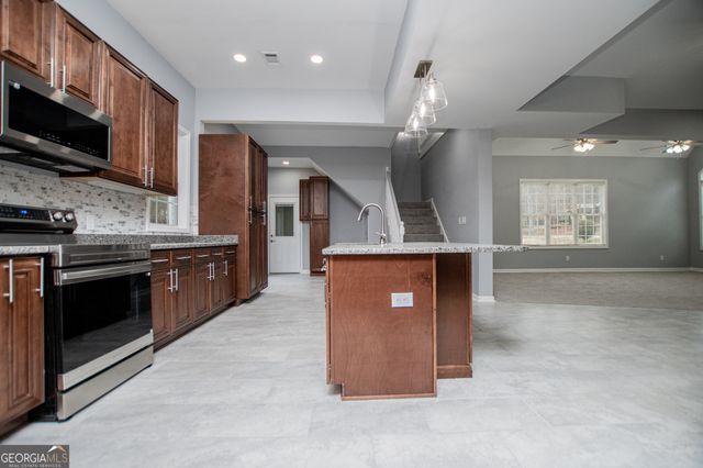 74 Jiles Road, Carrollton, GA 30117