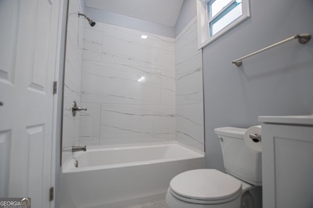 74 Jiles Road, Carrollton, GA 30117