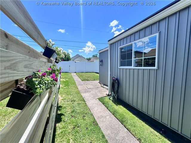 5309 Kentucky Street, South Charleston, WV 25309