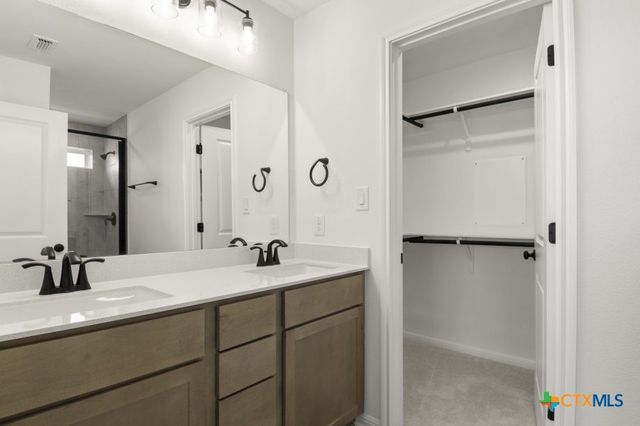 1632 Esplanade Parkway, San Marcos, TX 78666