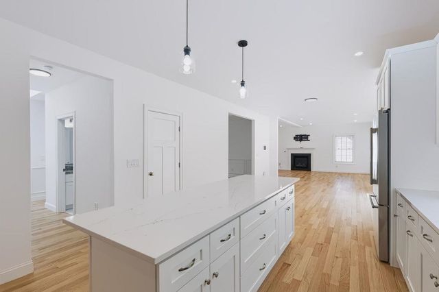9 Horizon Way, Plaistow, NH 03865