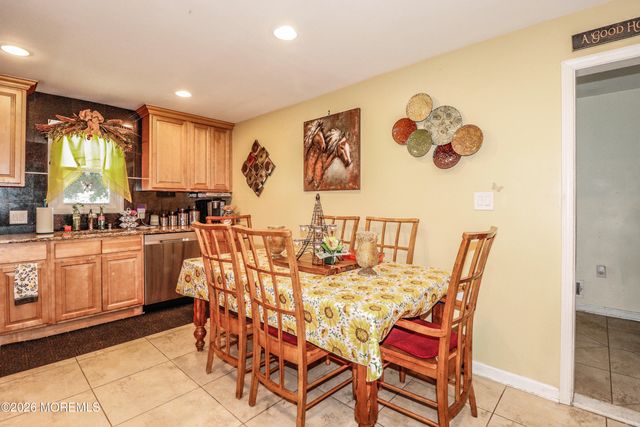 80 Elm Street, Spotswood, NJ 08884