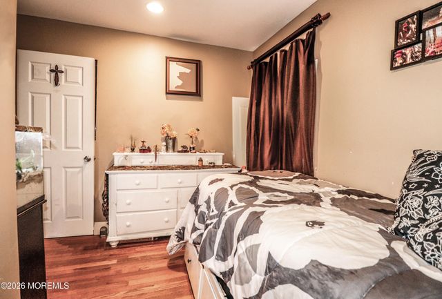 80 Elm Street, Spotswood, NJ 08884