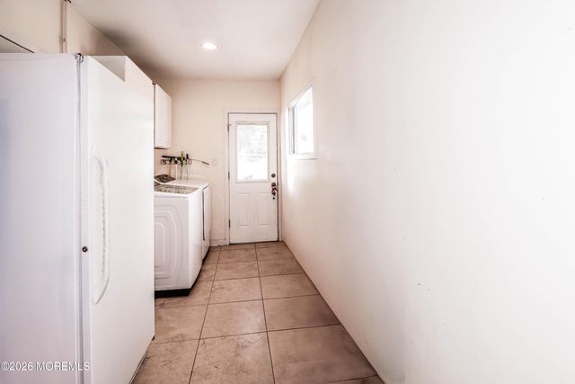 80 Elm Street, Spotswood, NJ 08884