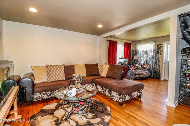 80 Elm Street, Spotswood, NJ 08884