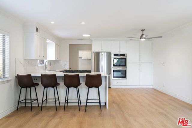 3514 Mountain View Avenue, Los Angeles, CA 90066