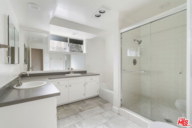 3514 Mountain View Avenue, Los Angeles, CA 90066