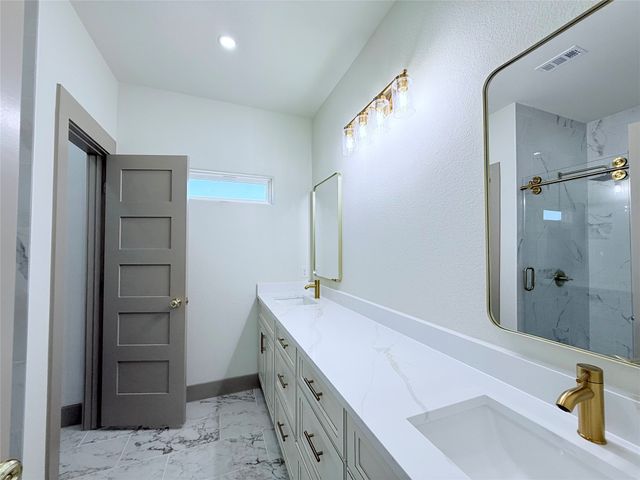 6560 Private Road 2269, Quinlan, TX 75474