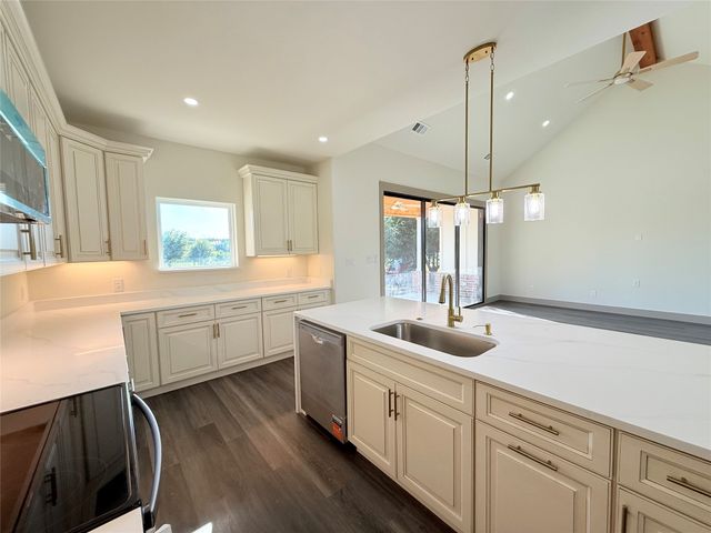 6560 Private Road 2269, Quinlan, TX 75474
