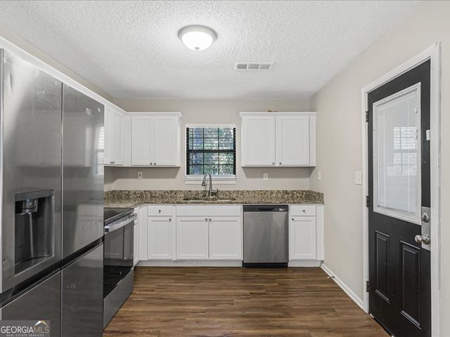 3511 Misty Valley Road, Decatur, GA 30032