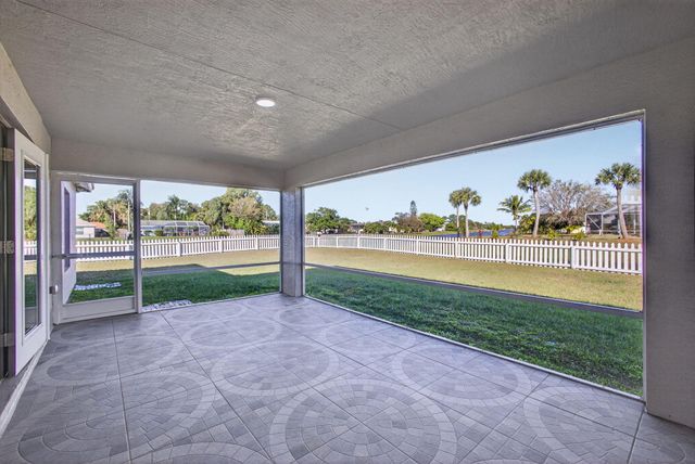 2501 SE Mariposa Avenue, Port St. Lucie, Port St Lucie, FL 34952