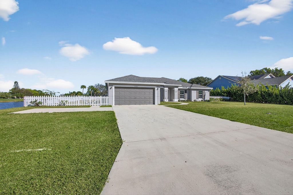 2501 SE Mariposa Avenue, Port St. Lucie, Port St Lucie, FL 34952