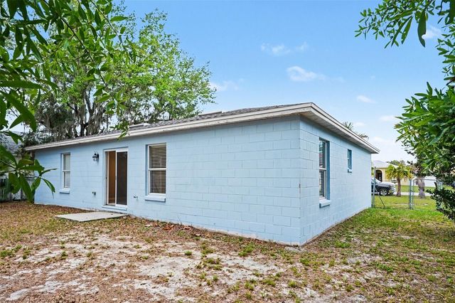 526 N FINCH COURT, Kissimmee, FL 34759