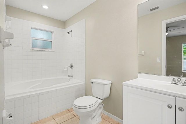 526 N FINCH COURT, Kissimmee, FL 34759