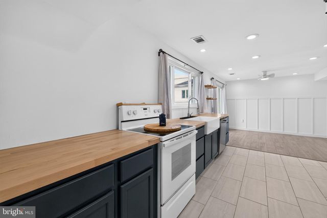 2501 MAYTIME DR, Gambrills, MD 21054