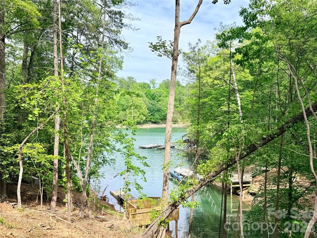 4981 Camellia Drive 228, Morganton, NC 28655