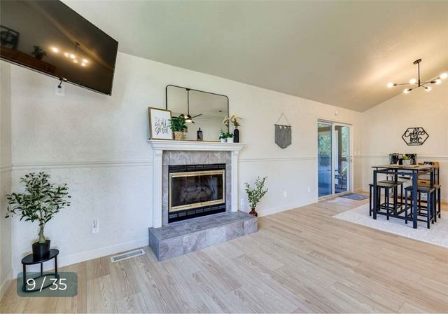 5 Horseshoe Drive, Holiday Island, AR 72631