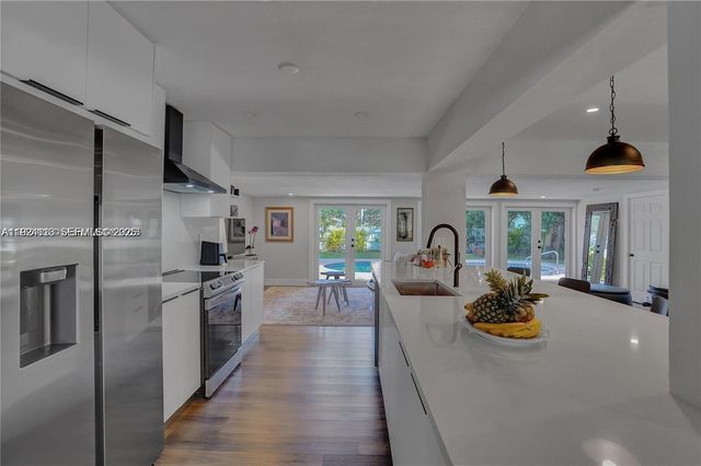 948 NE 26th Ave, Pompano Beach, FL 33062