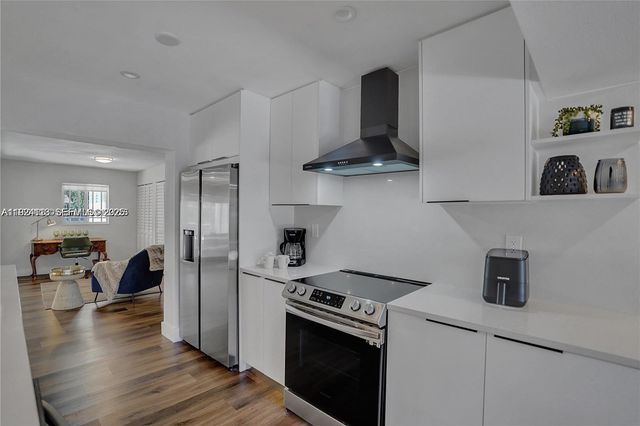 948 NE 26th Ave, Pompano Beach, FL 33062