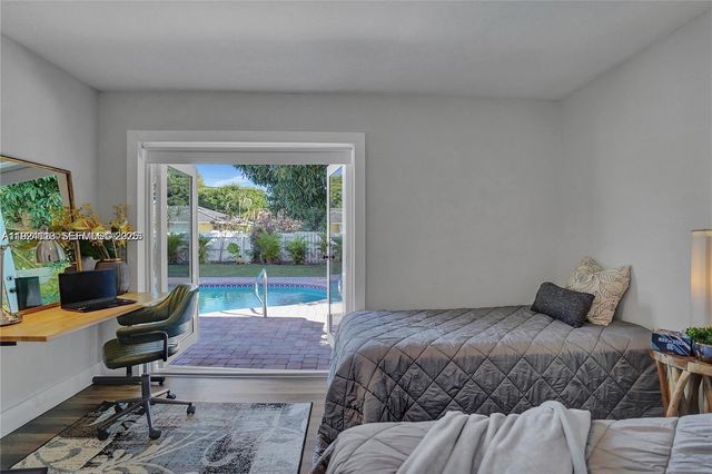 948 NE 26th Ave, Pompano Beach, FL 33062