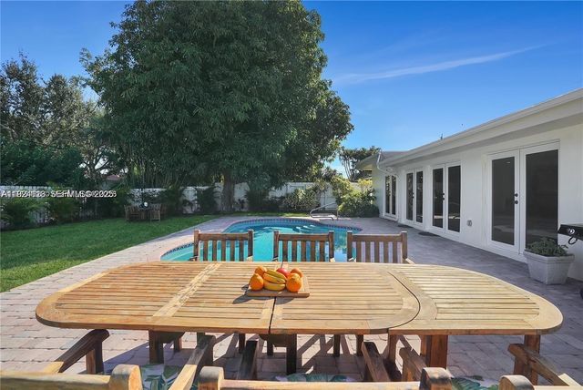 948 NE 26th Ave, Pompano Beach, FL 33062