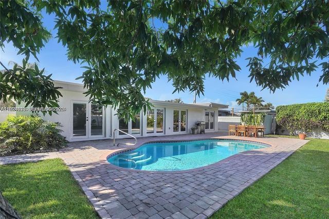 948 NE 26th Ave, Pompano Beach, FL 33062