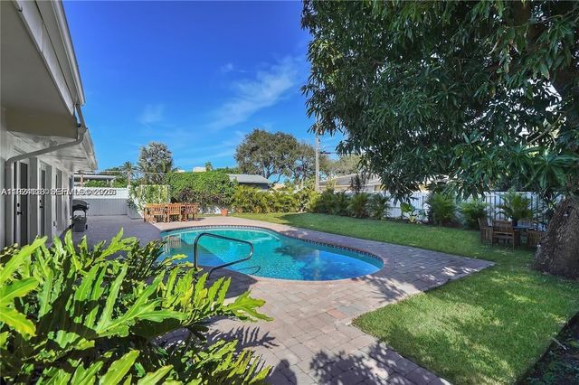 948 NE 26th Ave, Pompano Beach, FL 33062