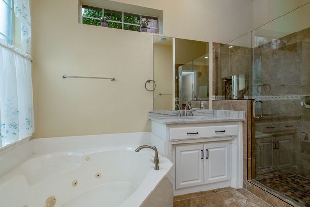 4136 Willingham Court, Fort Worth, TX 76244