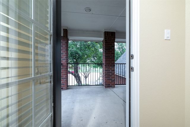 4136 Willingham Court, Fort Worth, TX 76244