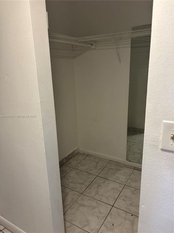 3600 NW 21st Street 101, Lauderdale Lakes, FL 33311