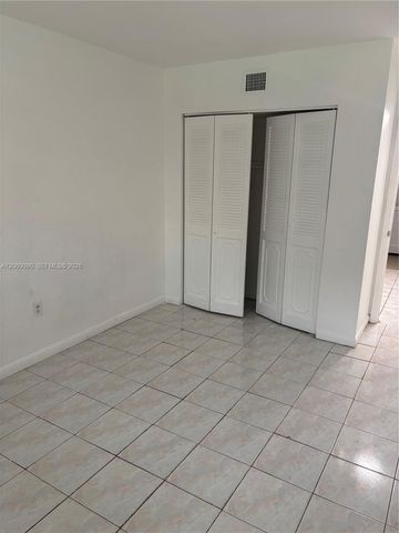 3600 NW 21st Street 101, Lauderdale Lakes, FL 33311