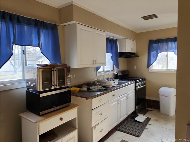 48 Lumur Drive, Sayville, NY 11782