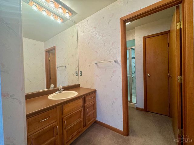 5895 Quailhill Drive, Green Twp, OH 45233