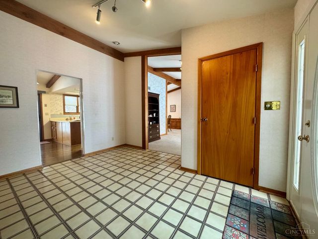 5895 Quailhill Drive, Green Twp, OH 45233