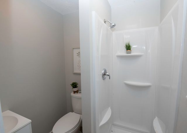 3504 S Kansas Avenue, Springfield, MO 65807