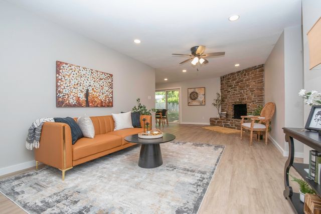 3504 S Kansas Avenue, Springfield, MO 65807