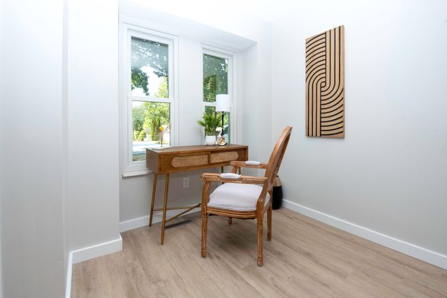 3504 S Kansas Avenue, Springfield, MO 65807