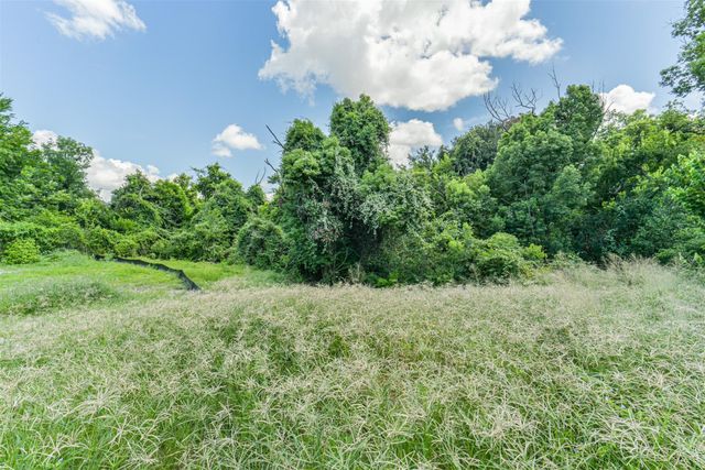 2436 White Oak, Houston, TX 77009