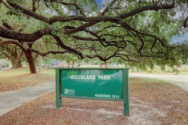 2436 White Oak, Houston, TX 77009